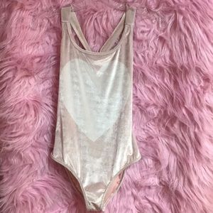 ✨HP✨ Wildfox 🤍 Velvet Bodysuit